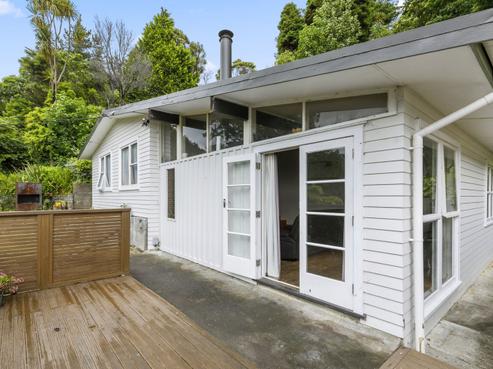 27 Kopara Grove, Stokes Valley