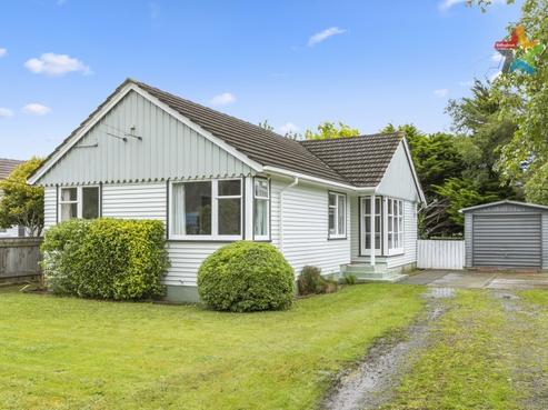 8 Heath Street, Wainuiomata