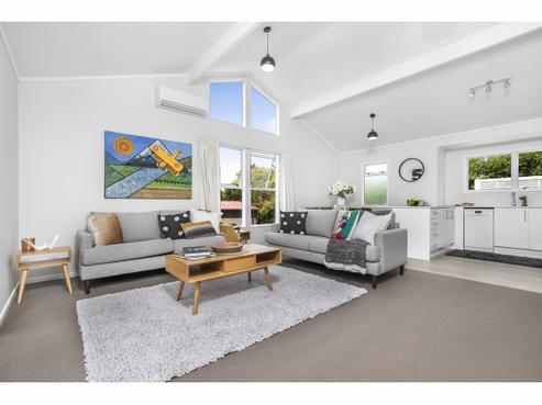 49B Hilling Street, Titirangi