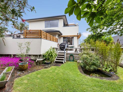 2A Braemar Road, Rothesay Bay