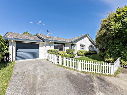 12 Clarion Place, Glendene