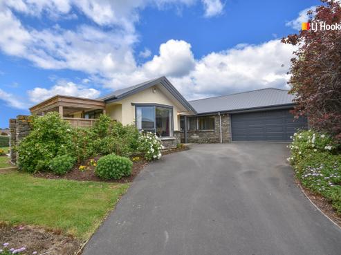 18 Sunninghurst Drive, Fairfield