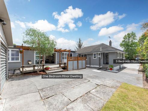 50 Stottholm Road, Titirangi