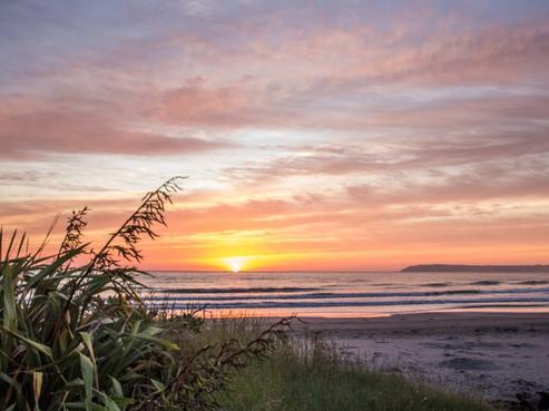 35 Judges Parade, Mahia