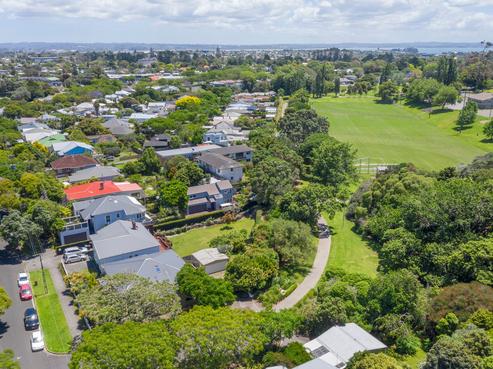 13 Malvern Road, Morningside