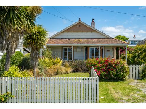 1343 Coast Road, Karitane