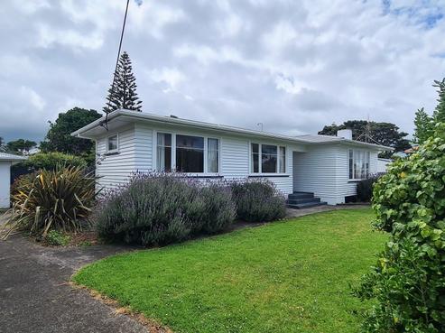 33 Fox Street, Opunake