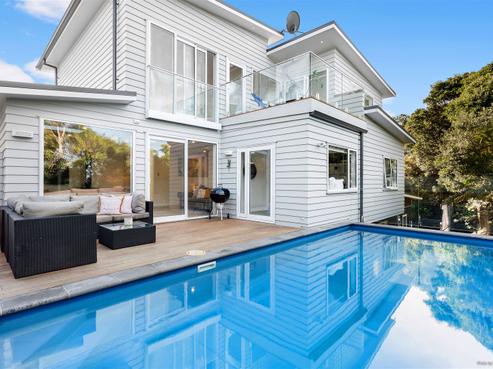 63 Cliff Road, Torbay