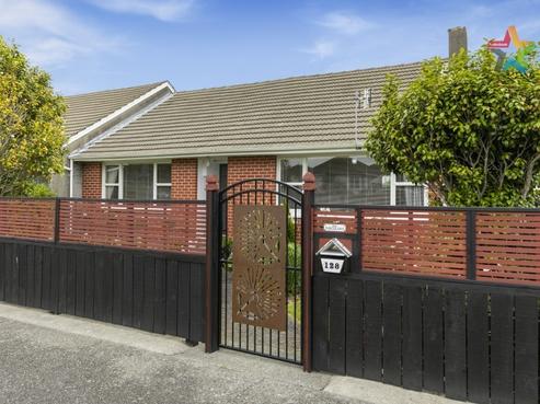 128 Epuni Street, Epuni