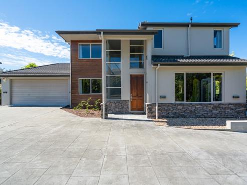 1/745 Acacia Bay Road, Acacia Bay