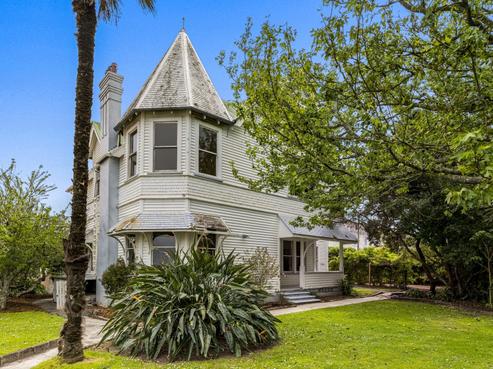 126 Vauxhall Road, Narrow Neck