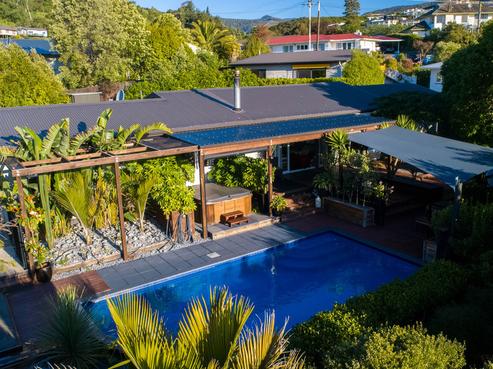 17 Douglas Road, Wakatu