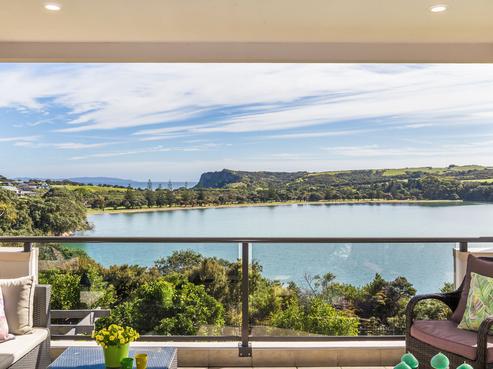 33 Clansman Terrace, Gulf Harbour