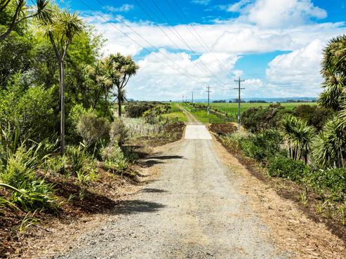 102 Aulyn Drive, Karaka