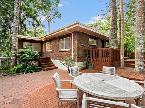 15 Tainui Road, Titirangi