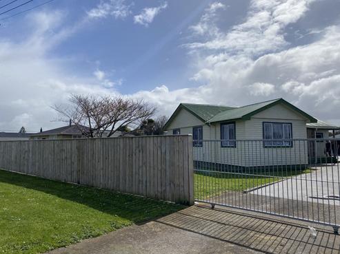 15 Chute Street, Normanby