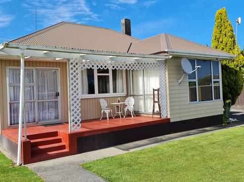 51 Mill Street, Westport