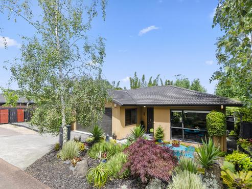 60 View Ridge Drive, Ranui