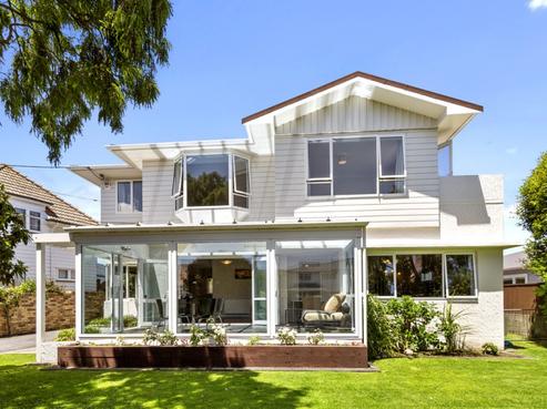 17 Hathaway Avenue, Boulcott