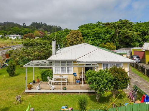3 Araroa Road, Ahipara