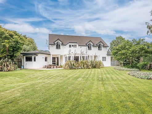 165 Raumati Road, Raumati Beach