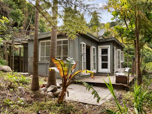 16 Waiotahi Road, Thames