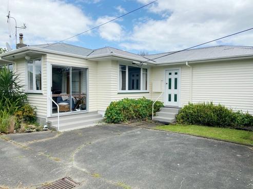 11 Iti Street, Otaki