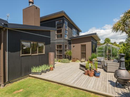 185 Kina Beach Road, Tasman