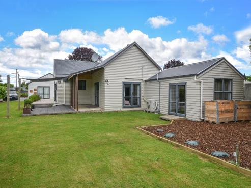 14 Mountfort Street, Outram