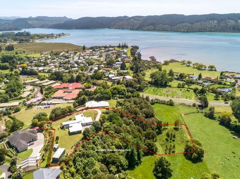 7 Governors Heights, Whangamata