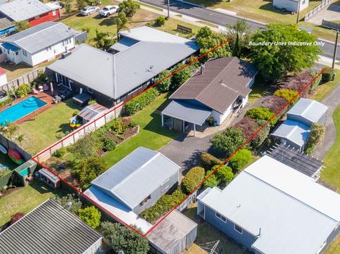 211 Kiwi Road, Whangamata