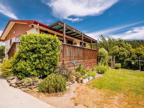 68 Hopkins Street, Luggate