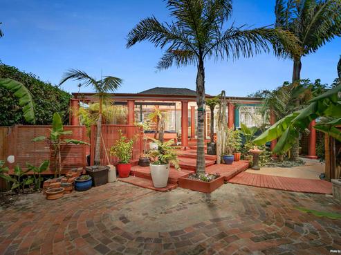 726 Te Atatu Road, Te Atatu Peninsula