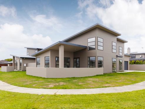 38 Balrickard Way, Milson
