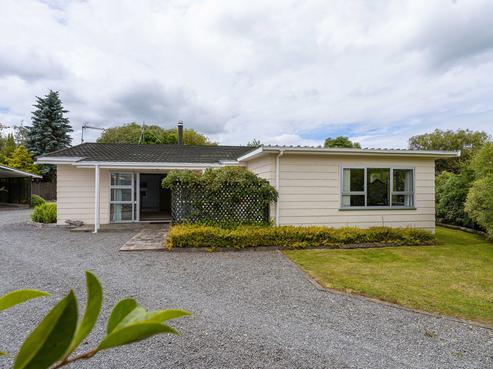 10 Loasby Place, Greytown