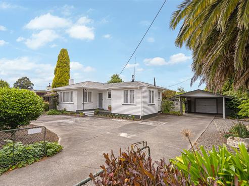 125 High Street, Solway