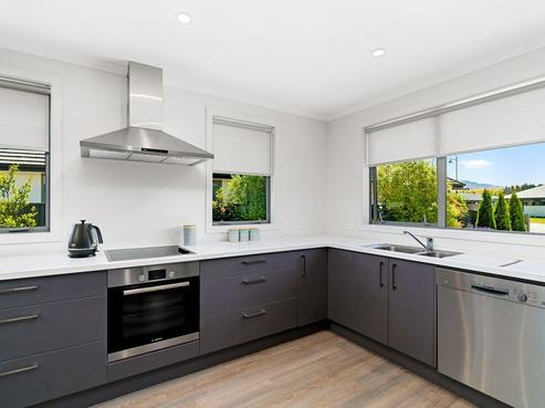 3 Magnetic Place, Cromwell