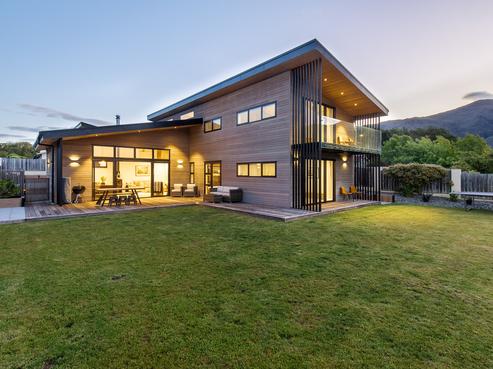35 Roche Street, Wanaka