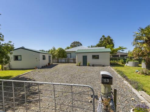 13 Station Street, Woodville