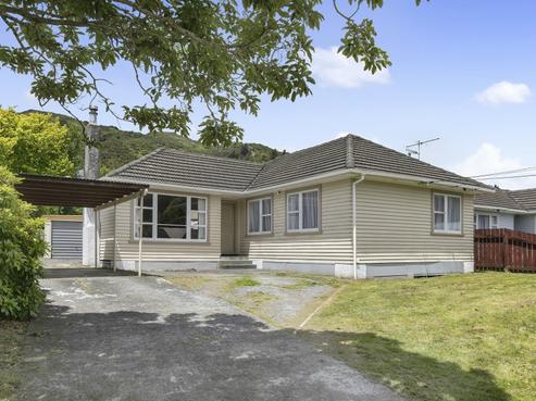79 Peel Place, Wainuiomata