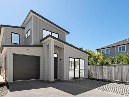 12 Arorangi Rise, Te Atatu Peninsula