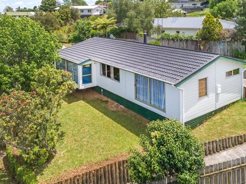 125 Hays Place, Thames