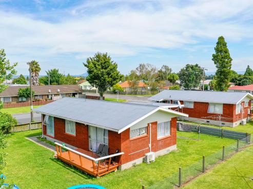 74 Main Street, Edgecumbe