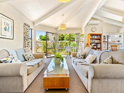 102A Taikata Road, Te Atatu Peninsula