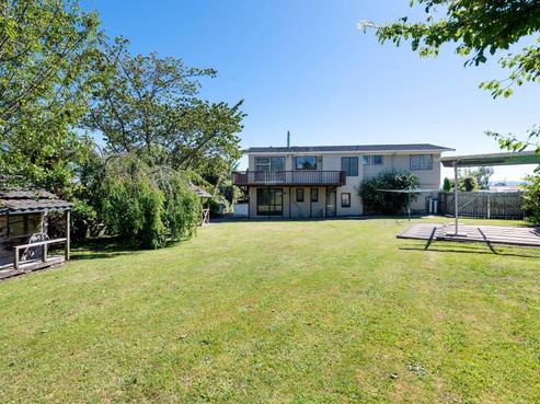 30 Neri Crescent, Westbrook
