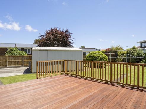 12 Tybalt Street, Stratford