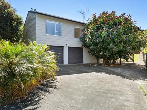 9 Elmira Place, Browns Bay