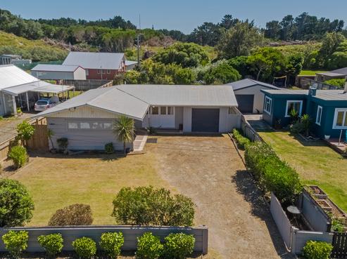 36 Koputara Road, Himatangi Beach