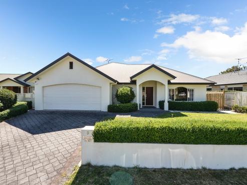 9 Merlot Place, Rototuna