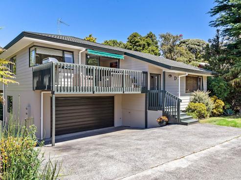 10D Elliston Crescent, Stanmore Bay